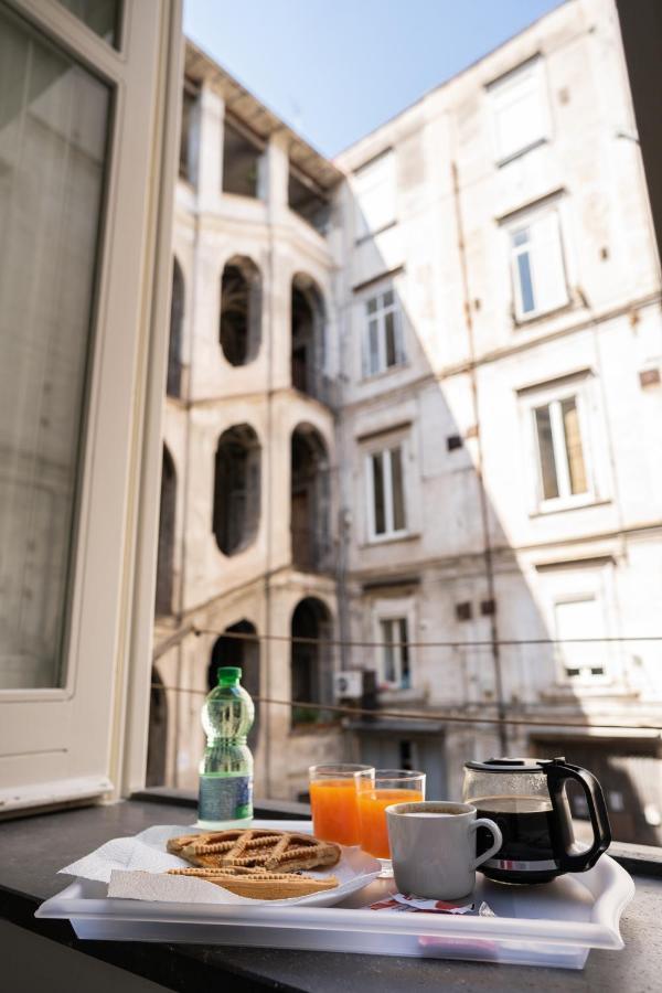 Ferdinando Sanfelice B&B Centro Storico Napoli Esterno foto